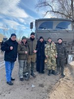 Когда гуманитарный груз сопровождает такая команда, можно быть уверенными, что всё прибудет по назначению и все получат помощь 