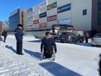 Самых ленивых - на эвакуатор