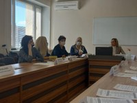 Со 2 сентября по 10 сентября общественной палатой был проведён анонимный опрос жителей города на предмет оценки качества медицинских услуг и доступности лекарственных препаратов.